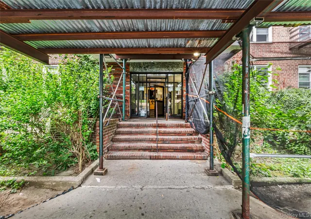 Photo 1 of Sale Pending at 42 40 Bowne St #1F, Flushing, NY 11355 | MLS# 966983 | Listing updated on 2026-05-01