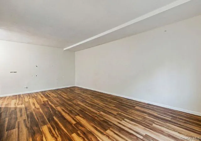 Photo 3 of Sale Pending at 42 40 Bowne St #1F, Flushing, NY 11355 | MLS# 966983 | Listing updated on 2026-05-01