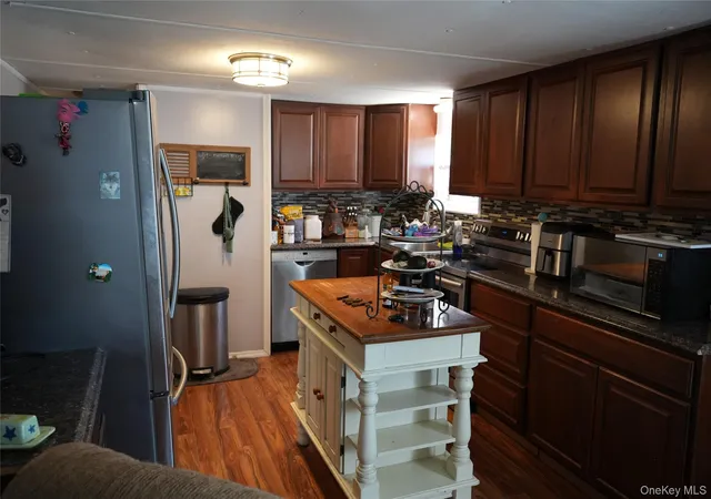 Photo 3 of Manufactured home for sale at 703-106 Fresh Pond Ave, Riverhead, NY 11792 | MLS# 967064 | Listing updated on 2026-06-08