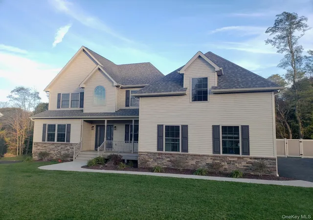 Photo 3 of Sale Pending at 12 Callaway Dr, Monroe, NY 10950 | MLS# 967079 | Listing updated on 2026-07-31