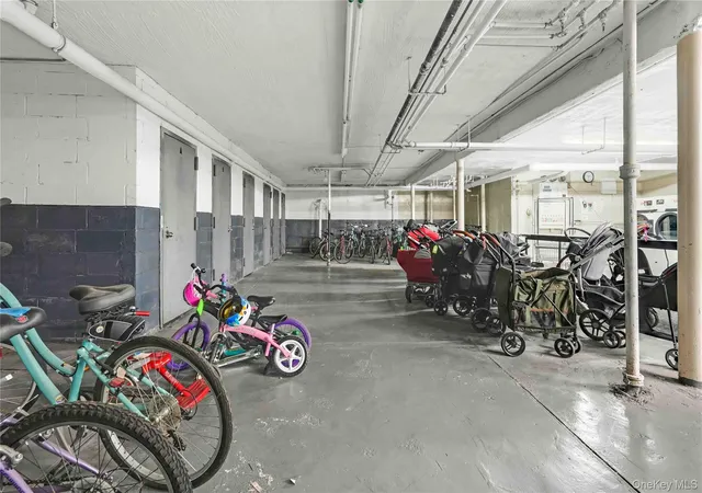 27th image of 94 11 69th Ave #102, Forest Hills, NY 11375 | MLS# 967080
