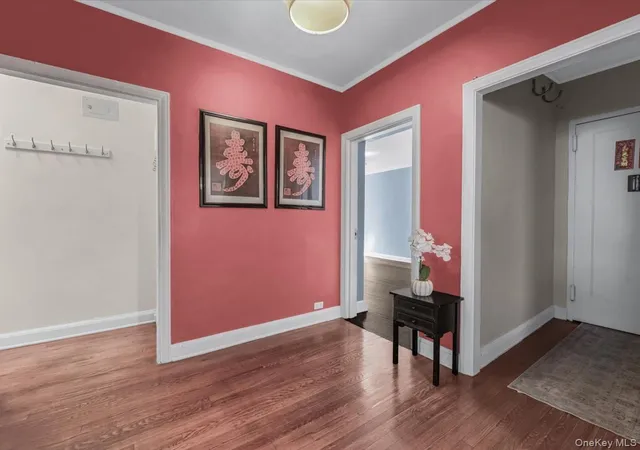 4th image of 34-20 79Th St, New York, NY 11372
