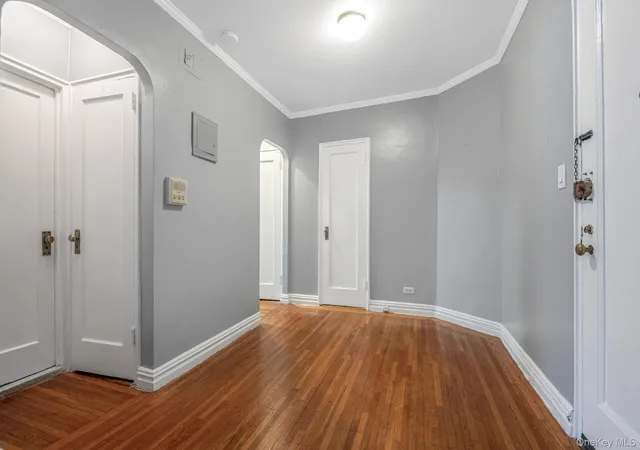 Photo 3 of Sale Pending at 306 E Mosholu Pkwy S #1F, New York, NY 10458 | MLS# 967197 | Listing updated on 2026-04-23