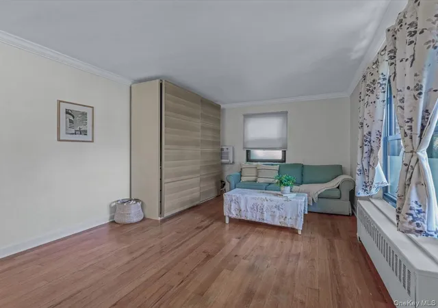 Homes for sale in North Hempstead, NY | 13 W Mill Dr #3A, North Hempstead, NY 11021 | MLS# 967239
