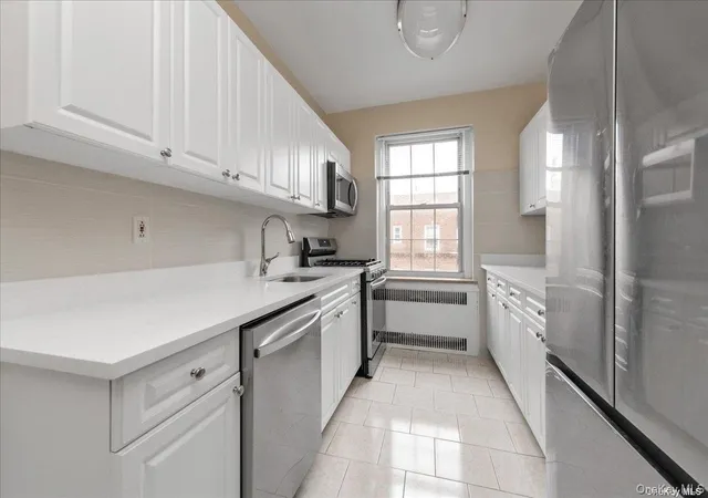 2nd image of 175 06 Devonshire Rd #6O, Jamaica, NY 11432 | MLS# 967244