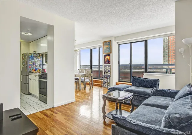 4th image of 62-54 97Th Pl #PHC, Rego Park, NY 11374 | MLS# 967308