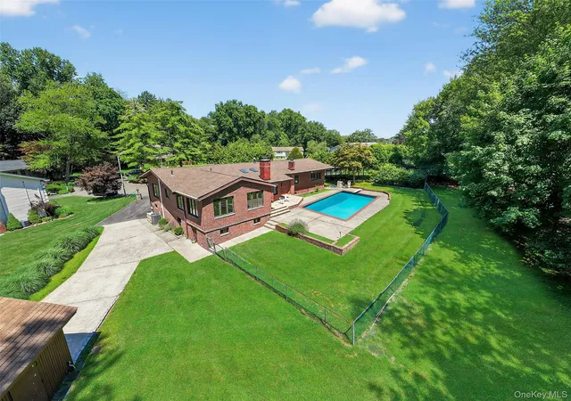 1st image of 10 Wesley Ct, Congers, NY 10920 | MLS# 967332