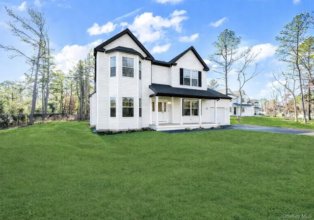 1st image of 6 Baldwin Ct, Brookhaven, NY 11763 | MLS# 967380