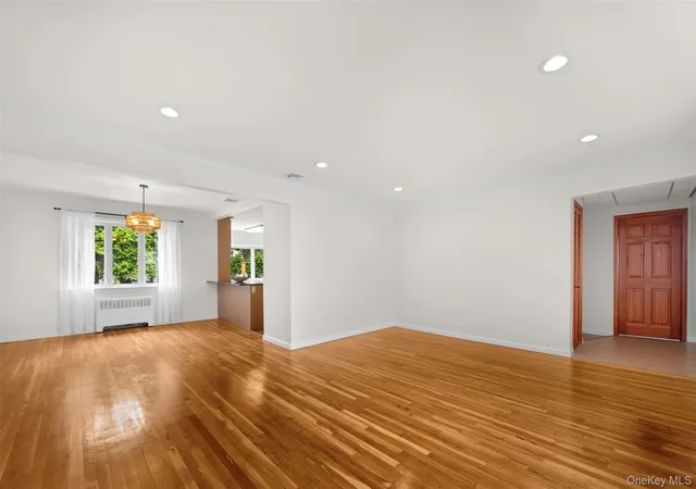 5th image of 2716 Hewlett Ave, Hempstead, NY 11566 | MLS# 967481
