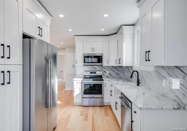 Photo 3 of Single family home for sale at 4 Riverside Ave, Brookhaven, NY 11951 | MLS# 967520 | Listing updated on 2026-10-01