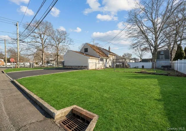 30th image of 266 Ronkonkoma Ave, Ronkonkoma, NY 11779 | MLS# 967569