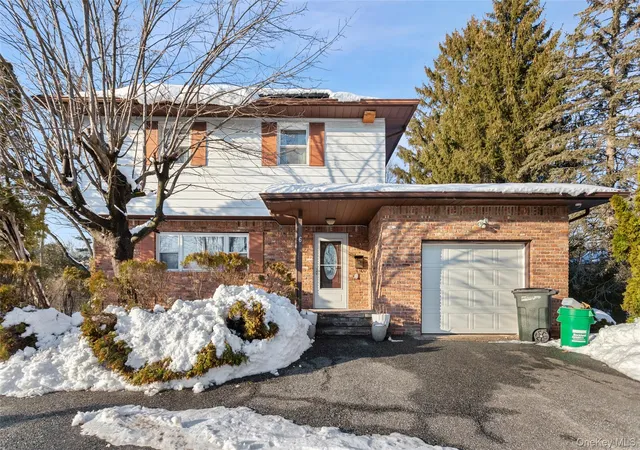 Photo 1 of Sale Pending at 6 Merrick Ln, Ramapo, NY 10977 | MLS# 967609 | Listing updated on 2026-05-08
