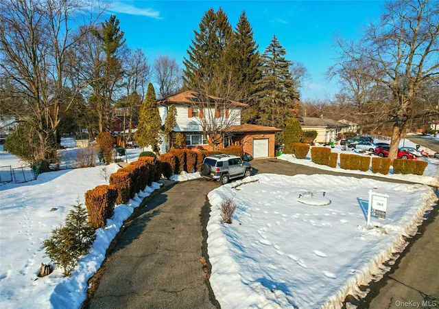 Photo 2 of Sale Pending at 6 Merrick Ln, Ramapo, NY 10977 | MLS# 967609 | Listing updated on 2026-05-08