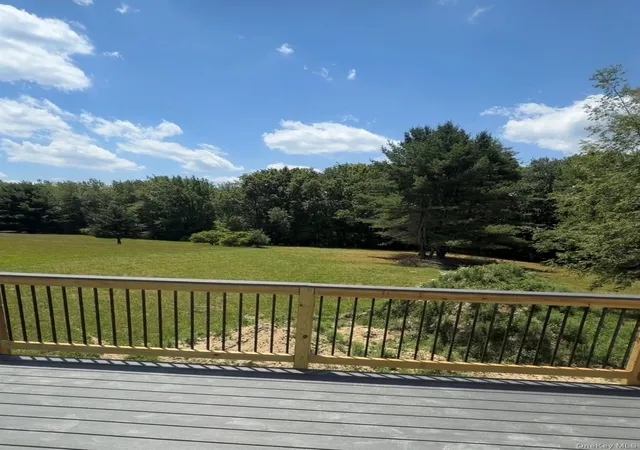 5th image of 113 Whitlock Rd, Mount Hope, NY 10963 | MLS# 967626
