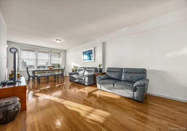 3rd image of 3425 150Th Pl #6E, Flushing, NY 11354 | MLS# 967637