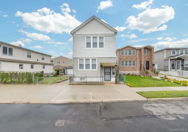 1st image of 22610 147th Ave, Springfield Gardens, NY 11413 | MLS# 967658