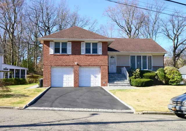 Photo 3 of Single family home for sale at 69 Wingate Rd, Yonkers, NY 10705 | MLS# 967683 | Listing updated on 2026-09-18