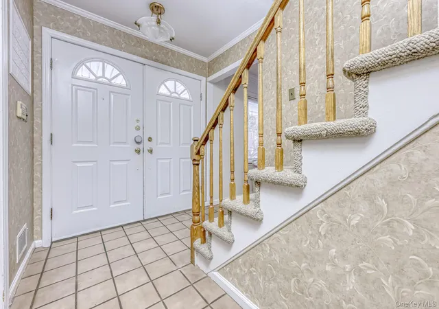 Photo 3 of Single family home for sale at 23 S Parker Dr, Monsey, NY 10952 | MLS# 967696 | Listing updated on 2026-09-15