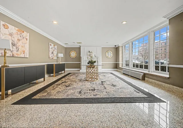 2nd image of 84 29 153rd Ave #2E, Howard Beach, NY 11414 | MLS# 967701