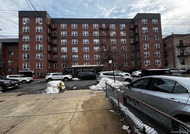 1st image of 144-24 37Th Ave #3J, New York, NY 11354 | MLS# 967808
