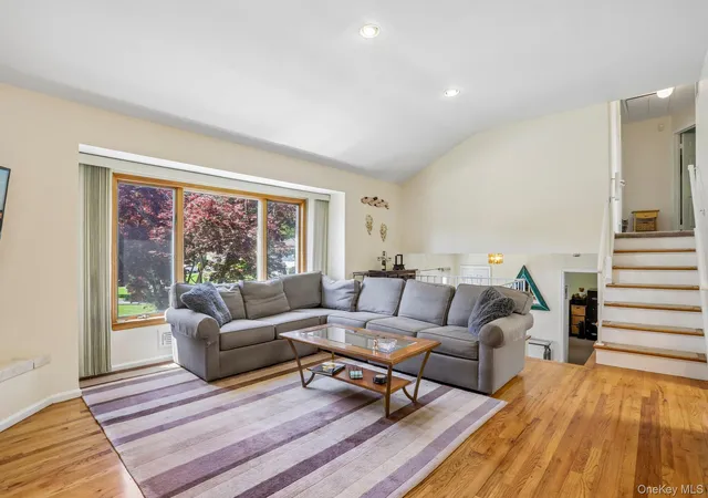 Photo 3 of Sale Pending at 53 Shepherds Dr, Scarsdale, NY 10583 | MLS# 967814 | Listing updated on 2026-06-08