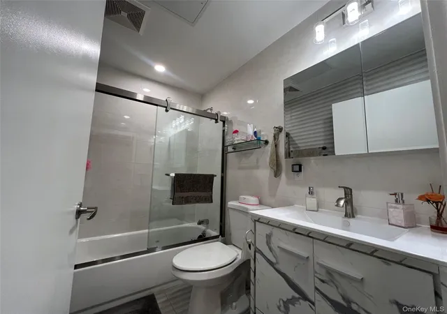 5th image of 42-18 147Th Street #2i, Flushing, NY 11355 | MLS# 967843