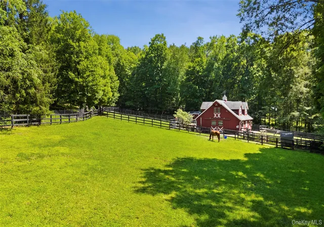 Photo 3 of Sale Pending at 48 Davids Way, Bedford Hills, NY 10507 | MLS# 967950 | Listing updated on 2026-09-19