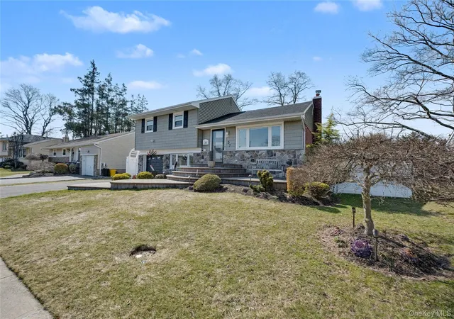 3rd image of 57 Richfield St, Oyster Bay, NY 11803 | MLS# 968012