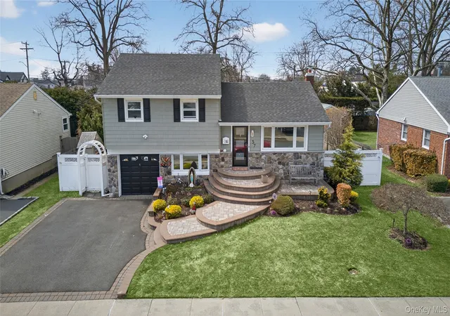 4th image of 57 Richfield St, Oyster Bay, NY 11803 | MLS# 968012