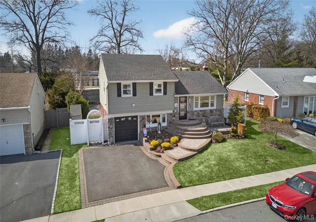 5th image of 57 Richfield St, Oyster Bay, NY 11803 | MLS# 968012