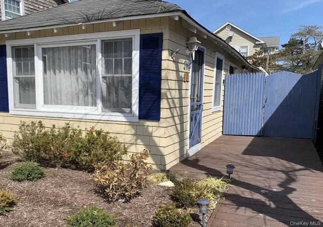Photo 1 of Single family home for sale at 298 Cottage Walk, Islip, NY 11770 | MLS# 968013 | Listing updated on 2026-06-25