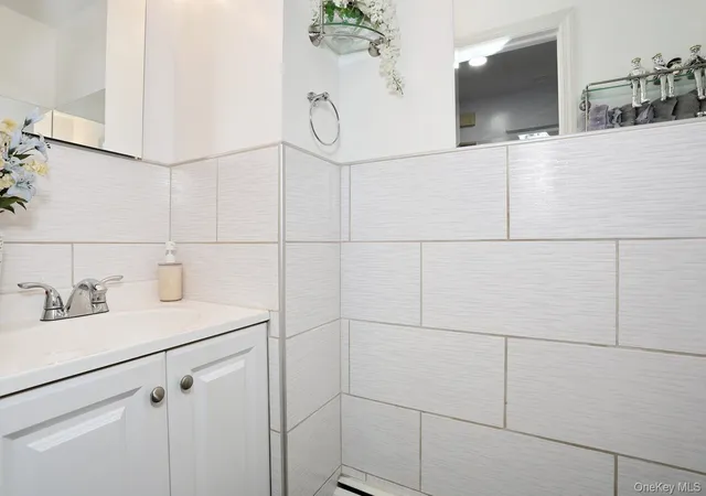 Photo 4 of Condo for sale at 65 Buckingham Ct, Pomona, NY 10970 | MLS# 968076 | Listing updated on 2026-10-08