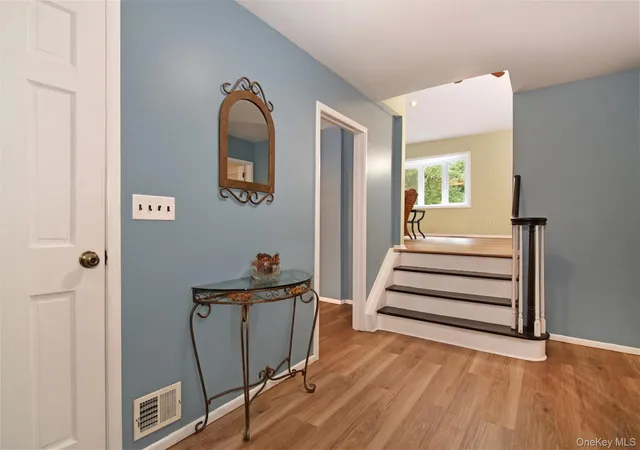 Photo 2 of Single family home for sale at 46 Reynal Rd, White Plains, NY 10605 | MLS# 968179 | Listing updated on 2026-09-22