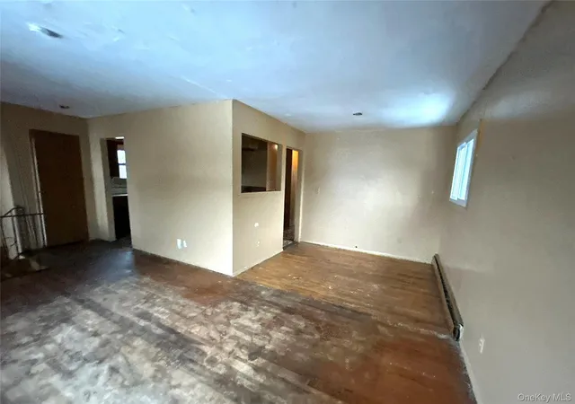 4th image of 1181 Ocean Ave, Bay Shore, NY 11706 | MLS# 968208
