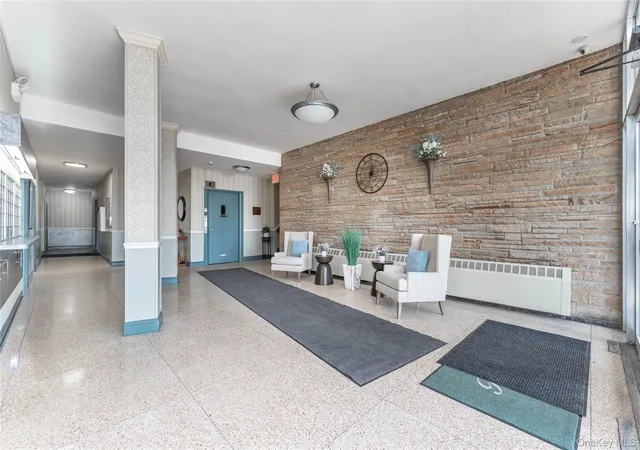 13th image of 60 Hempstead Ave #2K, Lynbrook, NY 11563 | MLS# 968220
