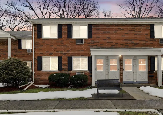 2nd image of 57 Manor Dr #57, Cornwall, NY 12518 | MLS# 968281
