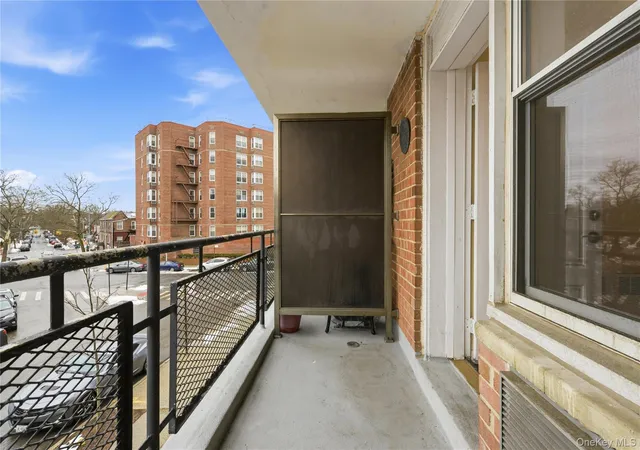 2nd image of 67 50 Thornton Pl #1F, Forest Hills, NY 11375 | MLS# 968317