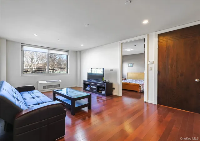 Photo 3 of Condo for sale at 3132 Union St #2C, New York, NY 11354 | MLS# 968323 | Listing updated on 2026-08-16