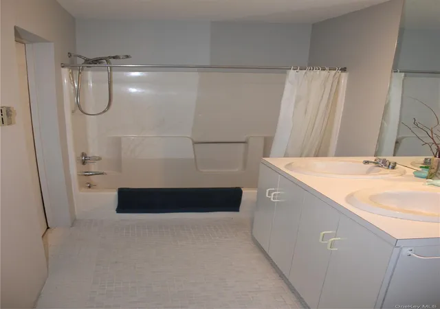 Photo 5 of Single family home for sale at 41 W Delaware Ext, Bethel, NY 12778 | MLS# 968335 | Listing updated on 2026-08-17