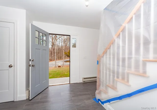 Photo 3 of Single family home for sale at 7 Tulip Rd, Lake Lincolndale, NY 10541 | MLS# 968400 | Listing updated on 2026-06-10