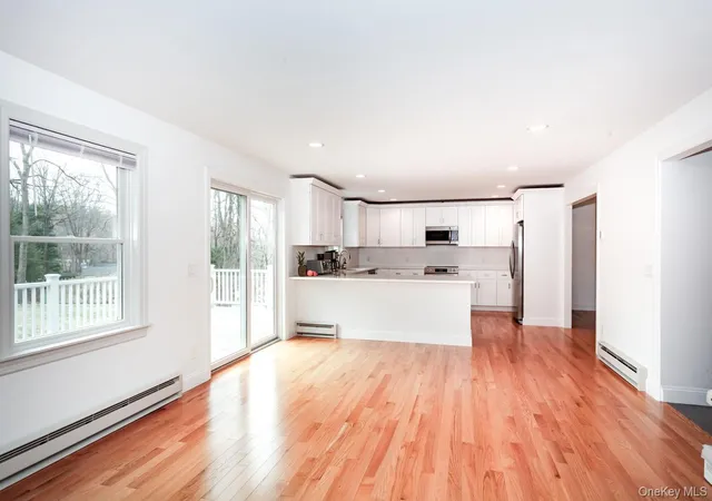 Photo 4 of Single family home for sale at 7 Tulip Rd, Lake Lincolndale, NY 10541 | MLS# 968400 | Listing updated on 2026-06-10