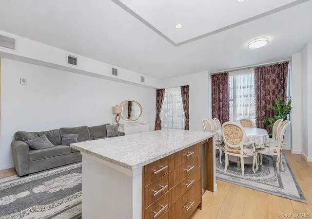 3rd image of 50 Oceana Dr W #8D, New York, NY 11235 | MLS# 968420