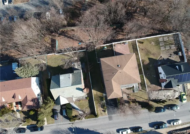 5th image of 23 Saint James Ter, Yonkers, NY 10704 | MLS# 968438