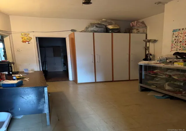 Photo 4 of House for sale at 87 Stanhope St, Brooklyn, NY 11221 | MLS# 968466 | Listing updated on 2026-03-08