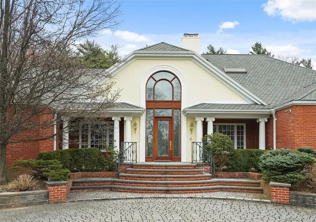 Photo 1 of Mansion for sale at 10 Hill Rd, North Hempstead, NY 11050 | MLS# 968507 | Listing updated on 2026-08-20