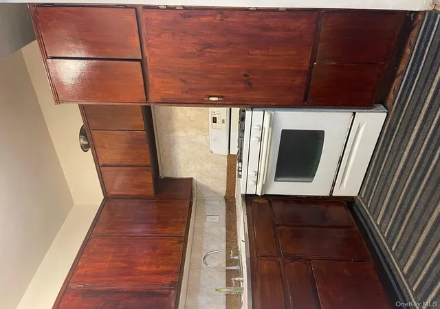 4th image of 89-15 Parsons Blvd #6D, Jamaica, NY 11432 | MLS# 968584