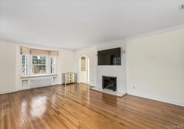 Homes for sale in Glen Cove, NY | 13 Arbor Pl, Glen Cove, NY 11542 | MLS# 968644