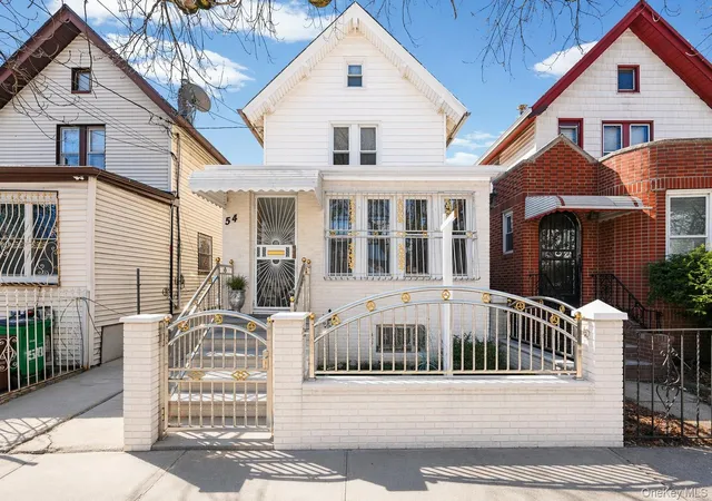 Photo 3 of Sale Pending at 54 Chestnut St, New York, NY 11208 | MLS# 968661 | Listing updated on 2026-07-10