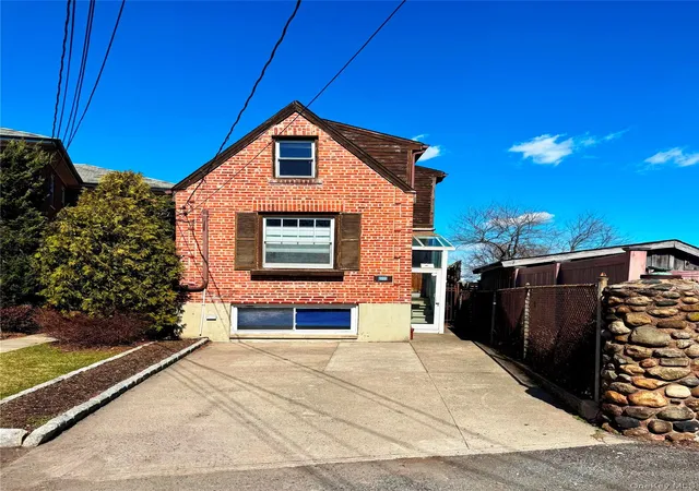 Photo 1 of Sale Pending at 722 King Ave, New York, NY 10464 | MLS# 968669 | Listing updated on 2026-05-16
