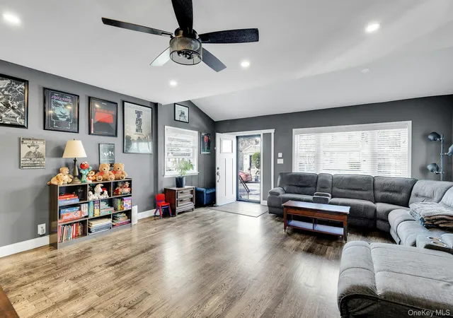 5th image of 92-13 245Th St, Hempstead, NY 11001 | MLS# 968683